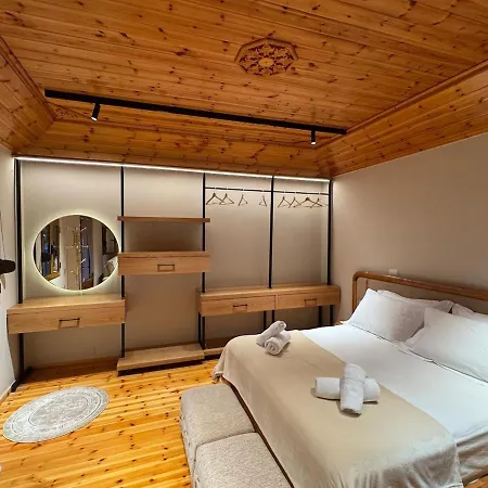 Appartamento Cozy Loft With View From The *